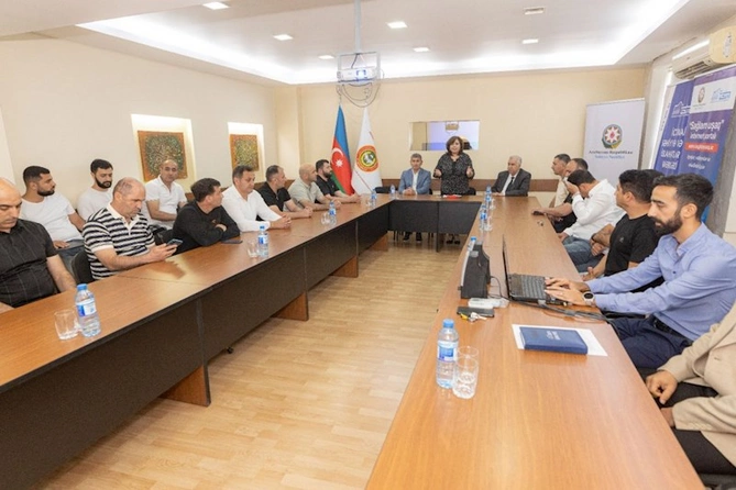 Müharibə veteranlarının iştirakı ilə “İnsan hüquqları və sağlam həyat tərzi” mövzusunda tədbir keçirilib — FOTOLAR Müharibə veteranlarının iştirakı ilə “İnsan hüquqları və sağlam həyat tərzi” mövzusunda tədbir keçirilib — FOTOLAR