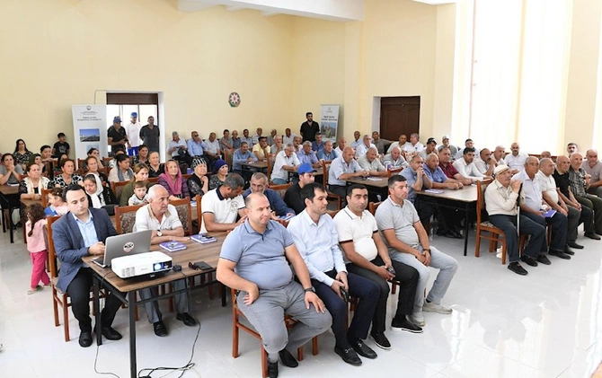 Şirvanda keçmiş məcburi köçkünlərə ödənişsiz hüquqi yardım göstərilib — FOTOLAR/VİDEO Şirvanda keçmiş məcburi köçkünlərə ödənişsiz hüquqi yardım göstərilib — FOTOLAR/VİDEO