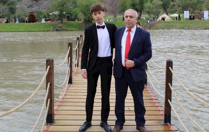 Jurnalist övladları üçün də “Son zəng” çalındı — FOTOLAR