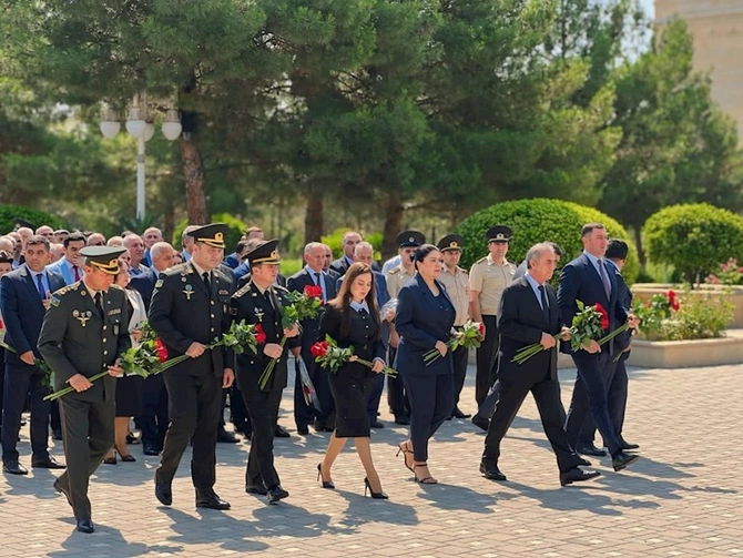 Hacıqabulda Milli Qurtuluş günü qeyd edilib — FOTOLAR Hacıqabulda Milli Qurtuluş günü qeyd edilib — FOTOLAR
