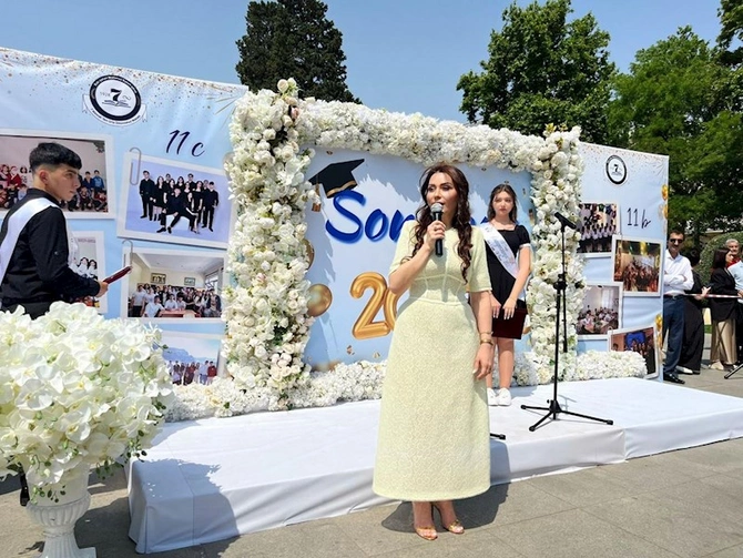 7 nömrəli tam orta məktəbdə “Son Zəng” tədbiri keçirilib — FOTOLAR