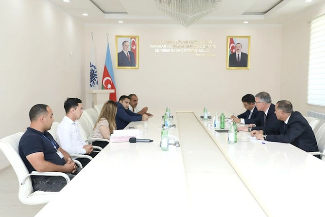 Azəriqaz İB-nin baş direktoru Kürdəmir rayonunda vətəndaş qəbulu keçirib — FOTOLAR