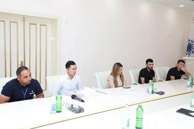 Azəriqaz İB-nin baş direktoru Kürdəmir rayonunda vətəndaş qəbulu keçirib — FOTOLAR