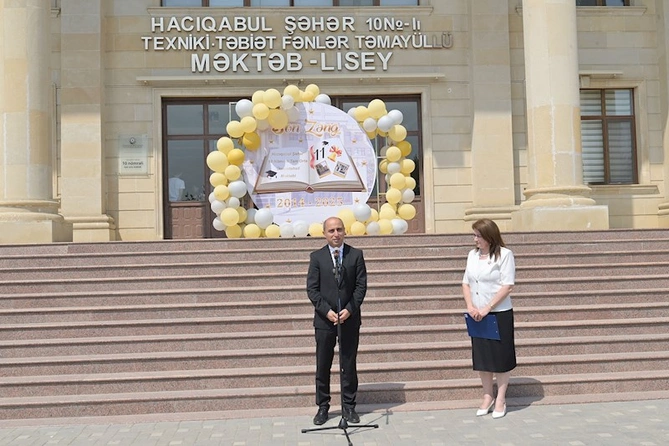 Nazir onların “Son zəng”ində iştirak etdi — FOTOLAR