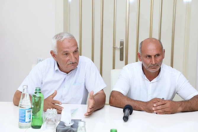 Azəriqaz İB-nin baş direktoru Kürdəmir rayonunda vətəndaş qəbulu keçirib — FOTOLAR