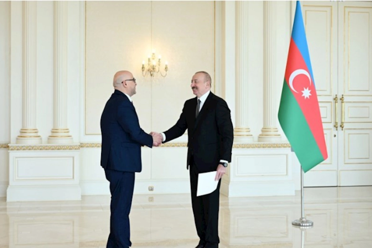 Prezident Fələstinin ölkəmizdə yeni təyin olunmuş səfirinin etimadnaməsini qəbul edib — FOTOLAR