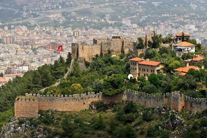Tarixi gizlinləri özündə yaşadan Alanya — FOTOLAR