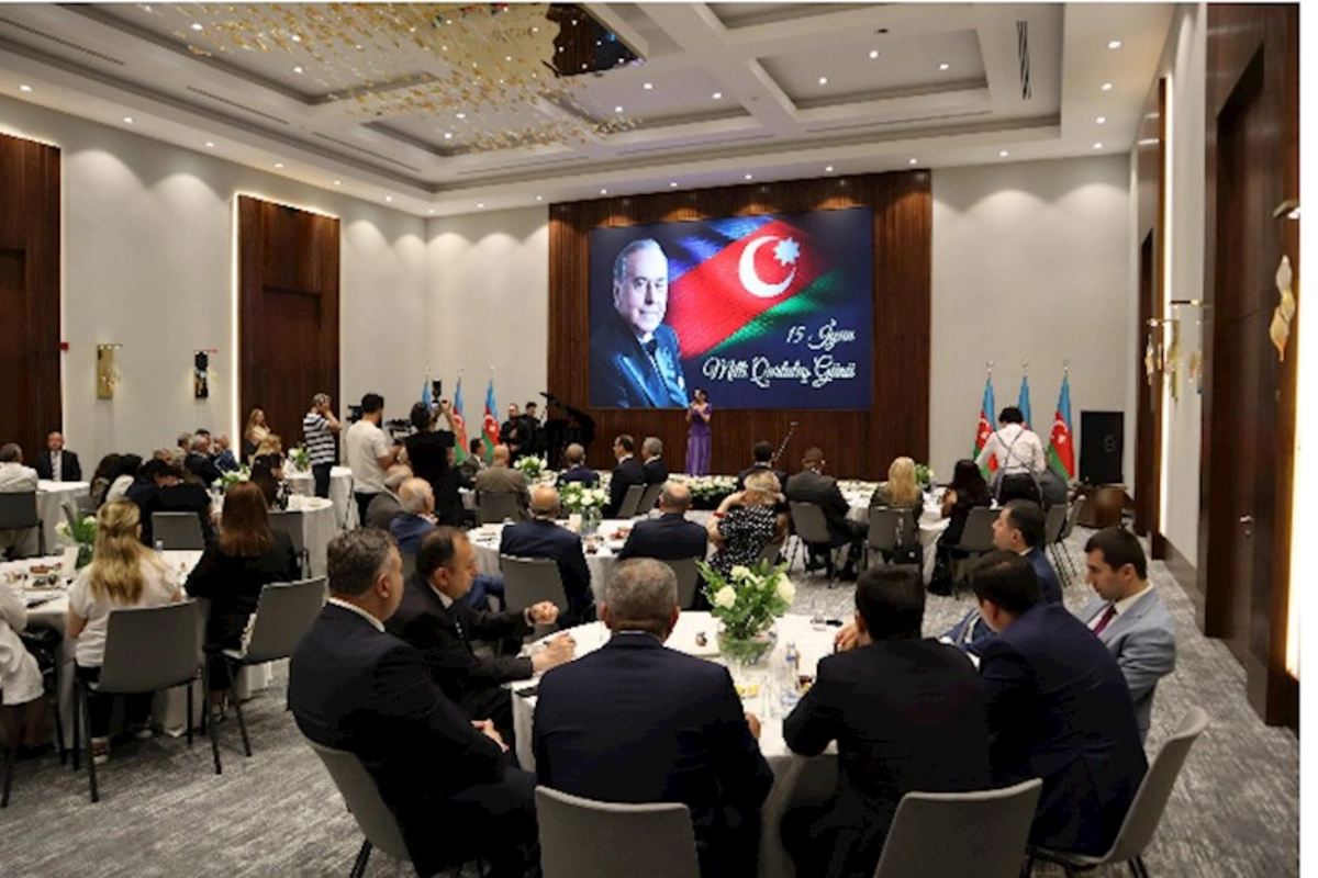 Elgin Həbibullayev: Azərbaycan dünyada subyekt kimi çıxış edə bilən çox az dövlətlərdəndir — VİDEO