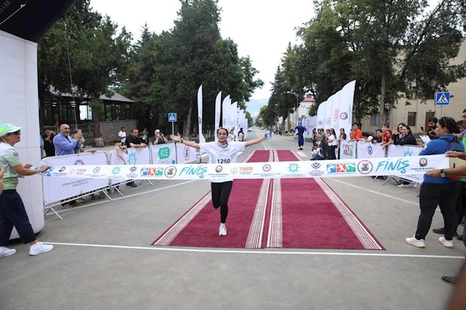 Xankəndidə Sağlamlığa doğru qaç! layihəsinin final mərhələsi keçirildi — FOTOLAR