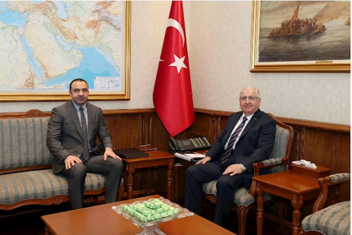 Orxan Sultanov Türkiyənin milli müdafiə naziri ilə görüşdü — FOTO