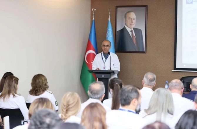 Tibb İşçilərinin Peşə Bayramı Günü münasibətilə tədbir keçirilib — FOTOLAR