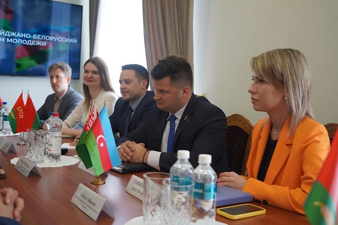 ASGA Minsk şəhərində “Azərbaycan-Belarus Gənclər Forumu”nu reallaşdırdı — FOTOLAR ASGA Minsk şəhərində “Azərbaycan-Belarus Gənclər Forumu”nu reallaşdırdı — FOTOLAR