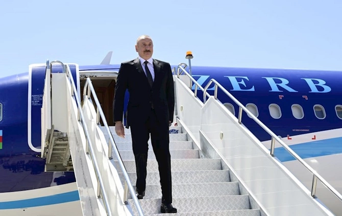 Ərdoğan İlham Əliyevi qarşıladı — FOTOLAR