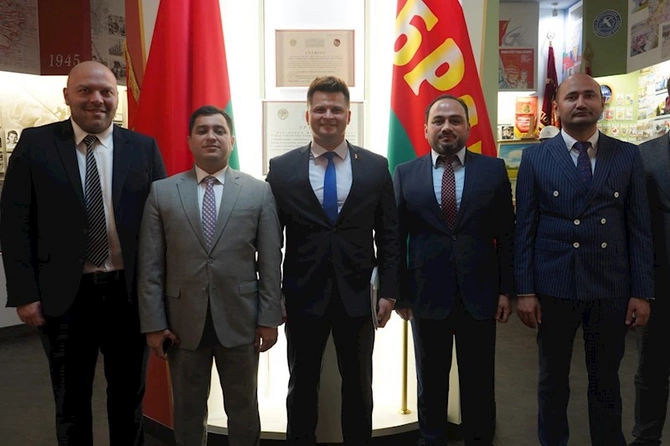 ASGA Minsk şəhərində “Azərbaycan-Belarus Gənclər Forumu”nu reallaşdırdı — FOTOLAR ASGA Minsk şəhərində “Azərbaycan-Belarus Gənclər Forumu”nu reallaşdırdı — FOTOLAR