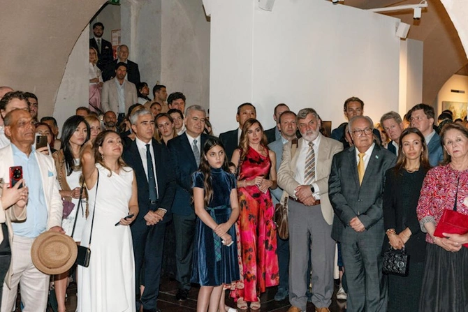 Leyla Əliyeva London Dizayn Biennalesində Azərbaycan MAMA Ana təbiət” sərgisində iştirak edib — FOTOLAR