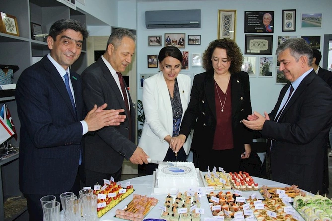 Bakıda “Kıbrıs Evi”nin açılışı olub — FOTOLAR Bakıda “Kıbrıs Evi”nin açılışı olub — FOTOLAR