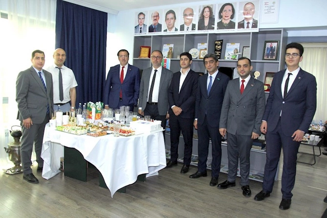 Bakıda “Kıbrıs Evi”nin açılışı olub — FOTOLAR Bakıda “Kıbrıs Evi”nin açılışı olub — FOTOLAR