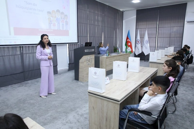 Azərbaycan Həmkarlar İttifaqları Konfederasiyasından uşaqlar üçün master-klas — FOTOLAR