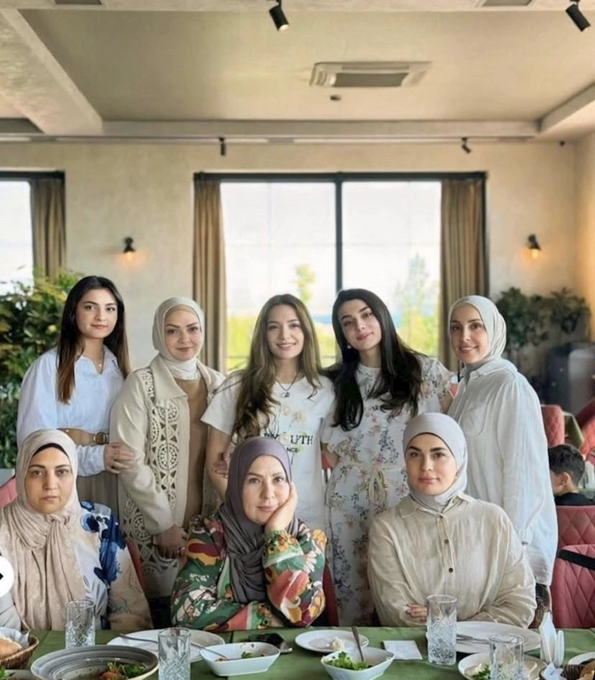 Fərqanə Qasımovadan qızı ilə bağlı paylaşım — FOTOLAR Fərqanə Qasımovadan qızı ilə bağlı paylaşım — FOTOLAR