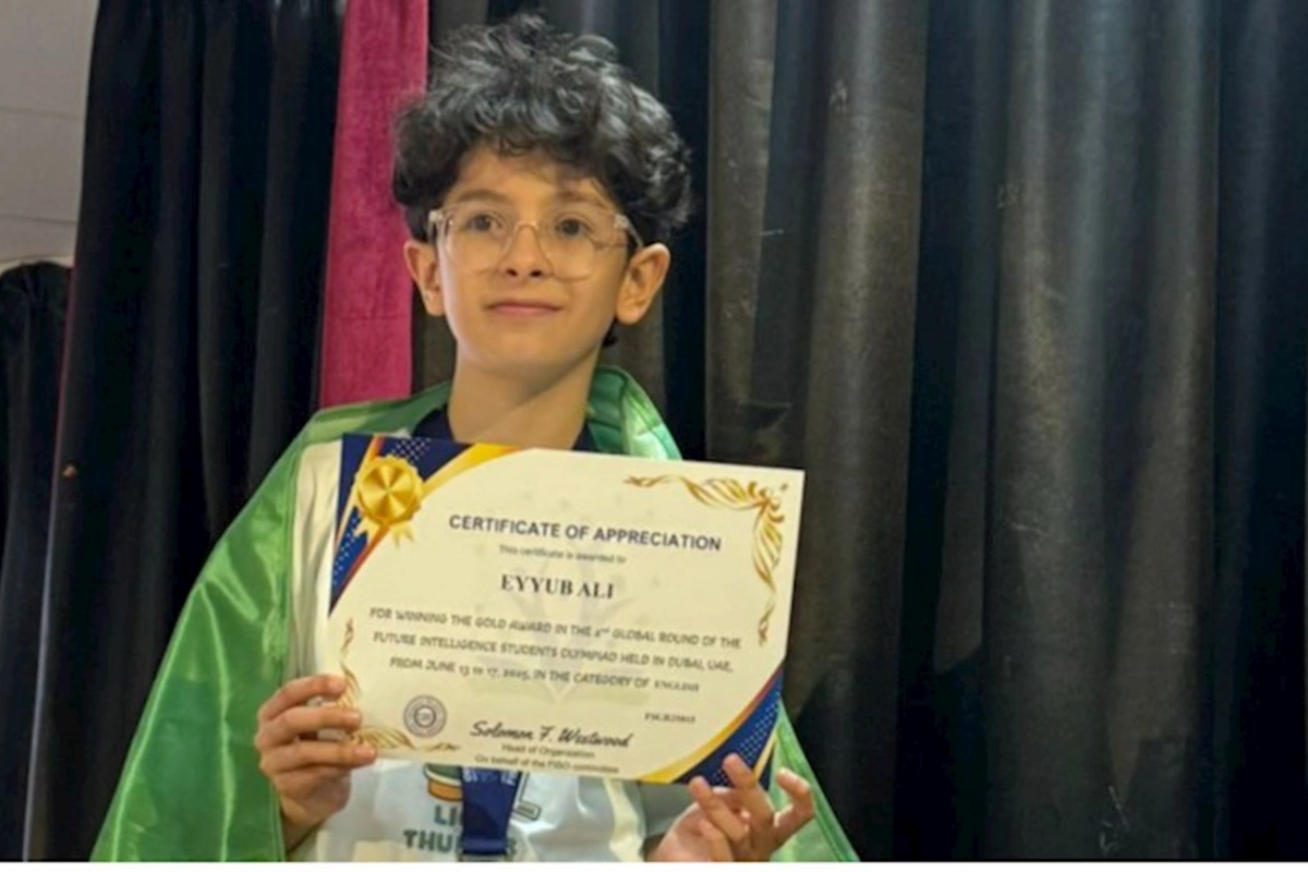 Dünya İB məktəbinin şagirdi Eyyub Əli beynəlxalq olimpiadada qızıl medal qazandı — FOTOLAR