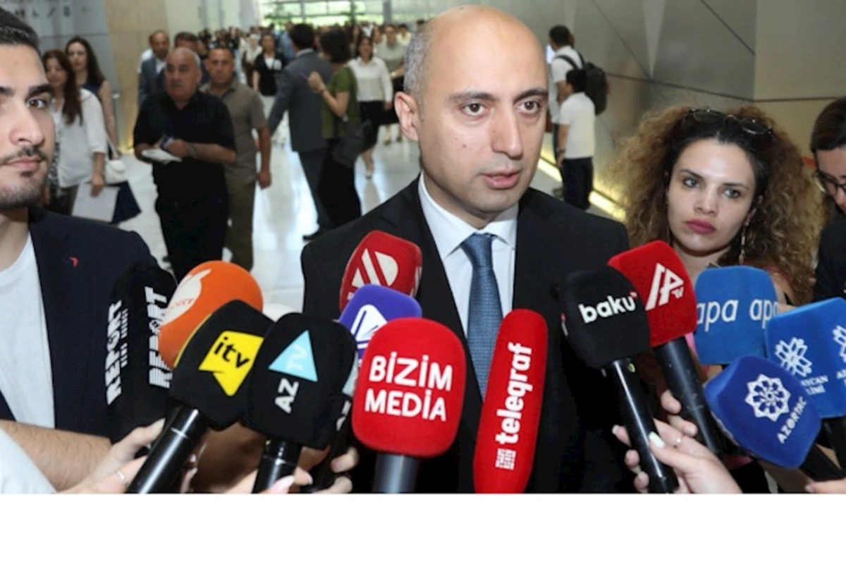 İmtahan suallarının çətinliyi ilə bağlı iddialara NAZİRDƏN REAKSİYA