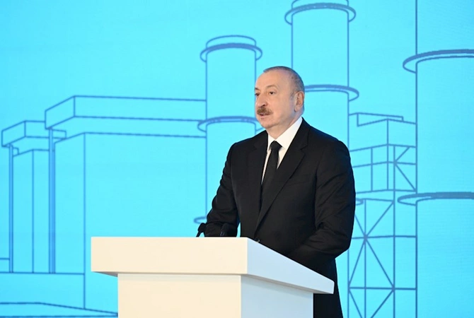 Prezident “8 Noyabr” Elektrik Stansiyasının açılışında — FOTOLAR (YENİLƏNİB)