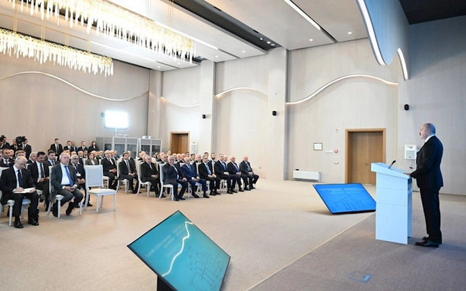 Prezident “8 Noyabr” Elektrik Stansiyasının açılışında — FOTOLAR (YENİLƏNİB)