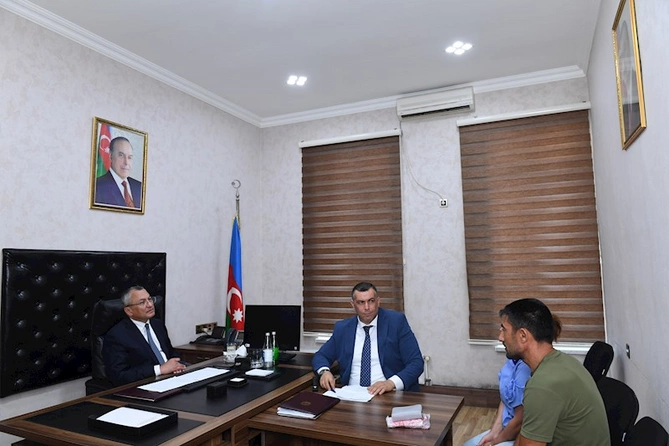 Dövlət Komitəsində vətəndaşların növbəti qəbulu keçirilib — FOTOLAR Dövlət Komitəsində vətəndaşların növbəti qəbulu keçirilib — FOTOLAR