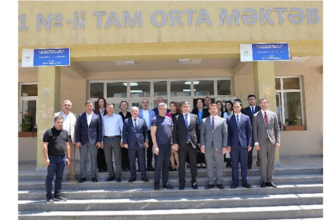 Media qurumlarının rəhbərləri və influenserlər sertifikatlaşdırma imtahanını izləyiblər — FOTOLAR