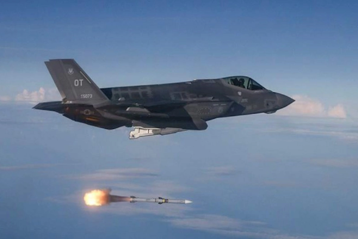 Britaniya ABŞ-dan nüvə silahı daşıya bilən F-35A qırıcıları alacaq