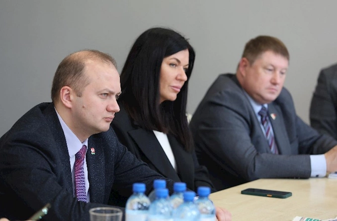Minskdə mühüm konfrans: Azərbaycan və Belarus jurnalistləri bir araya gəldi — FOTOLAR