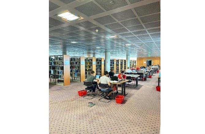 Mədəniyyət Nazirliyinin nümayəndə heyəti Zaqreb Milli və Universitet Kitabxanasını ziyarət edib — FOTOLAR Mədəniyyət Nazirliyinin nümayəndə heyəti Zaqreb Milli və Universitet Kitabxanasını ziyarət edib — FOTOLAR