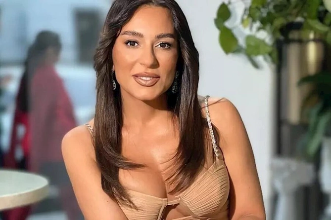 Azərbaycanlı müğənnilərin geyim qiymətləri — SİYAHI/FOTOLAR