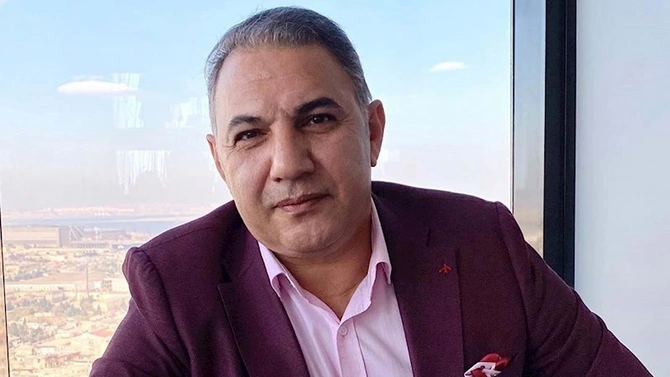 Azərbaycanlı müğənnilərin geyim qiymətləri — SİYAHI/FOTOLAR