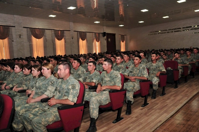 Abşeronda “26 iyun — Azərbaycan Respublikası Silahlı Qüvvələr Günü”nə həsr olunmuş tədbir keçirilib (FOTOLAR)