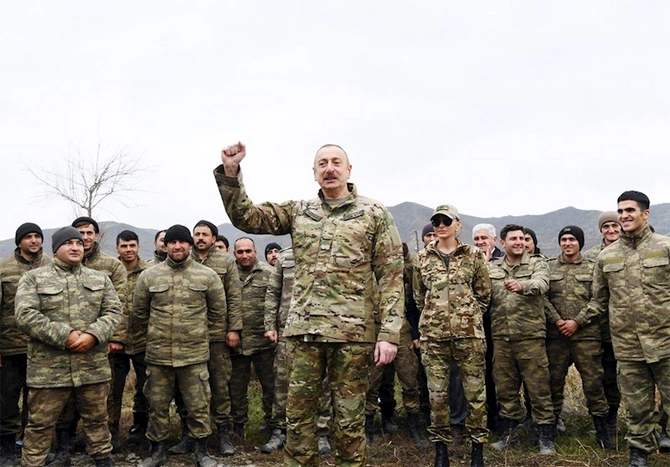 Azərbaycan Ordusu 107 yaşında