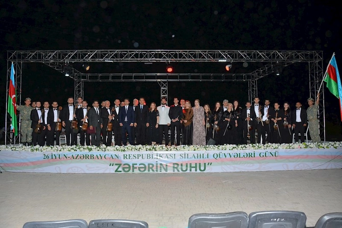 Silahlı Qüvvələr Günü münasibətilə Ağstafada sərgi və konsert təşkil olunub — FOTOLAR