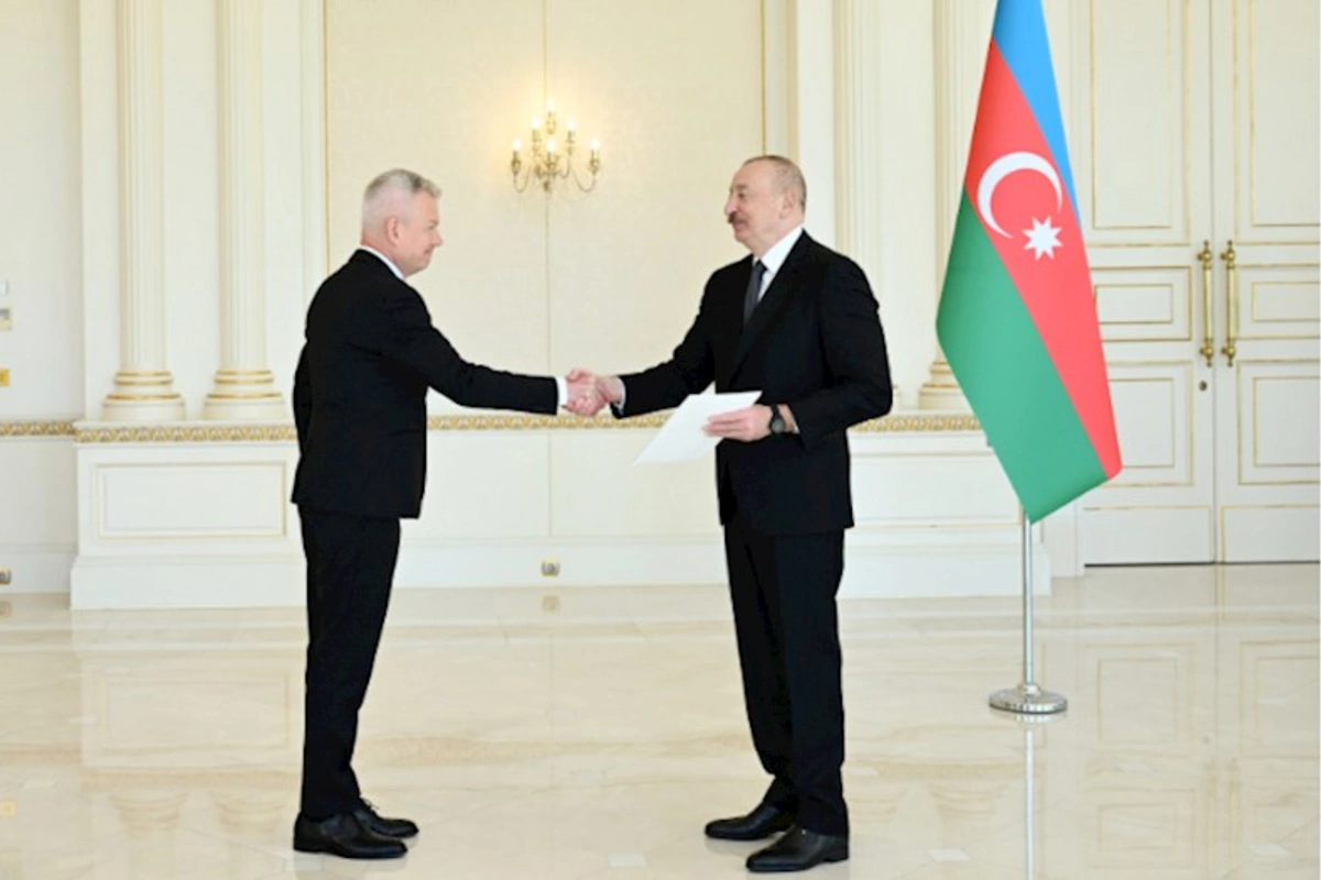 Prezident yeni səfirin etimadnaməsini qəbul etdi — FOTOLAR