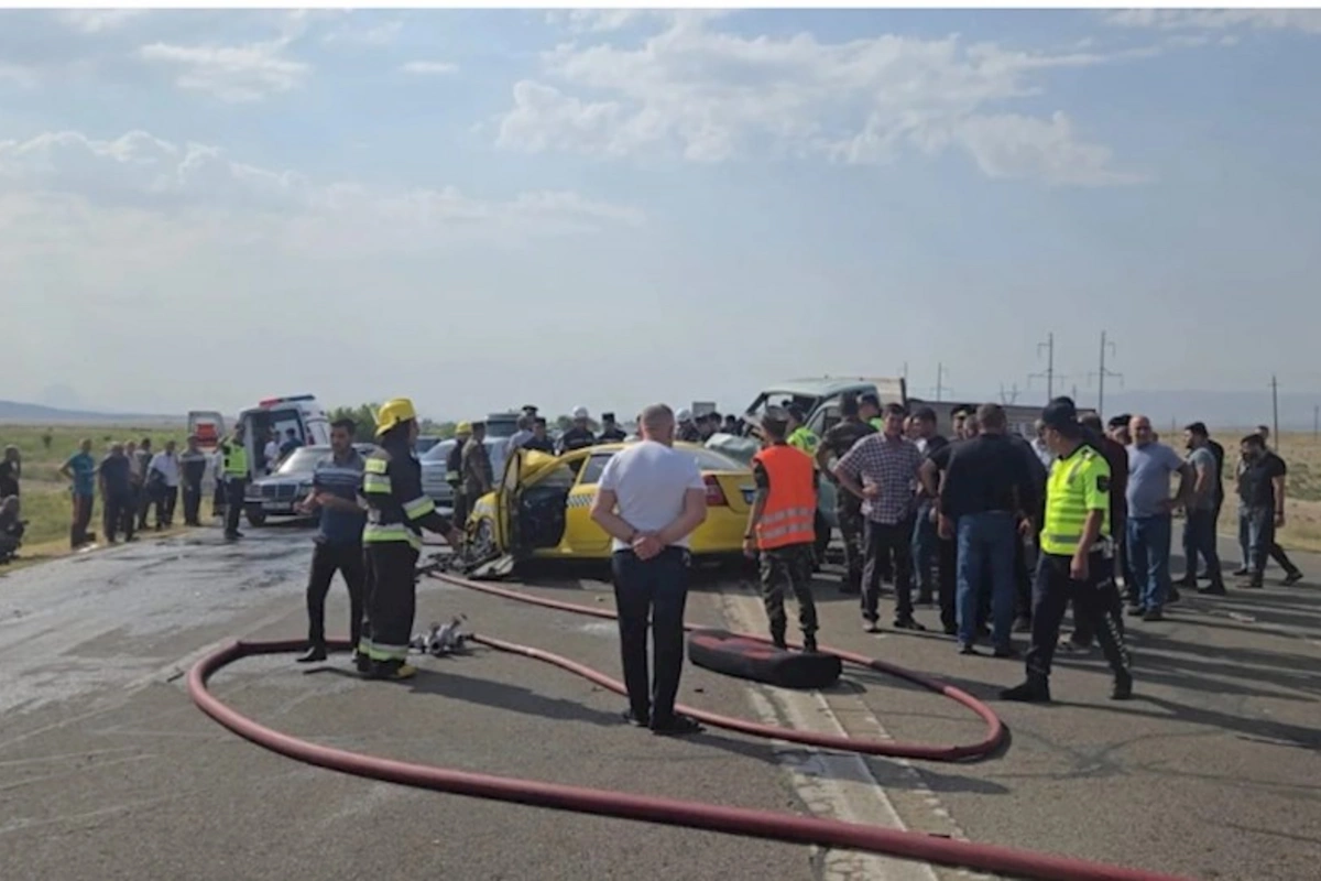 Naxçıvanda ağır yol qəzası: Ölən və yaralananlar var