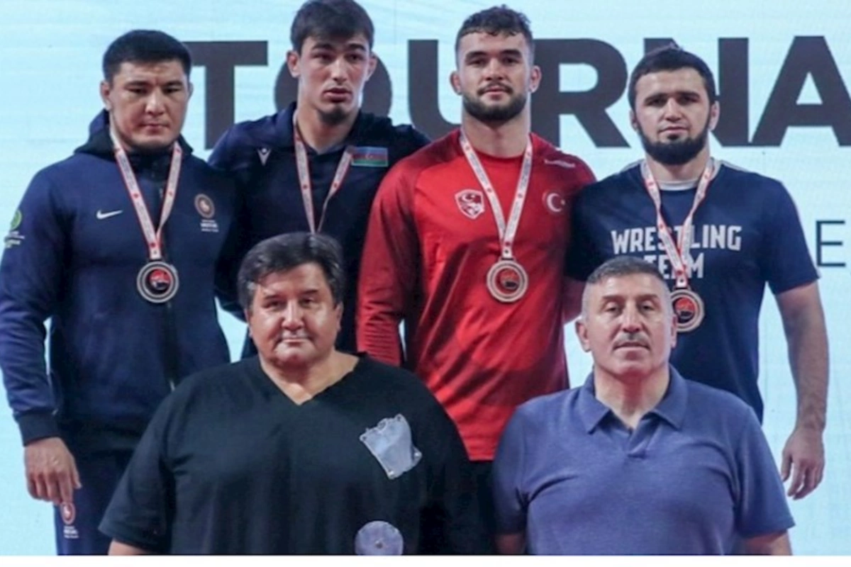 Azərbaycan güləşçiləri Türkiyədə keçirilən xatirə turnirini 8 medalla başa vurublar