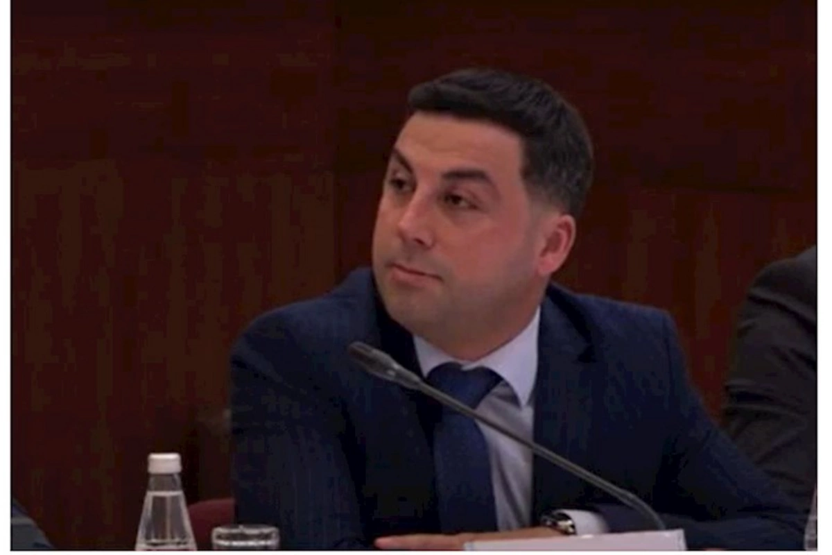 Rusiya ölkədə kişi tapılmadığı bu vaxta əsl azərbaycanlı kişilərin qayğısına qalmalıdır — Əli Vəliyev