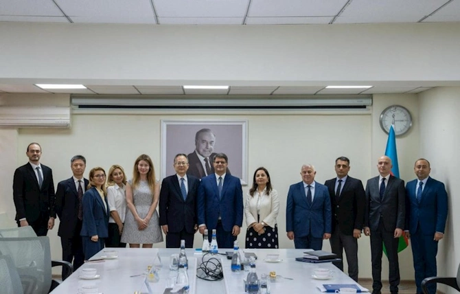 Asiya İnkişaf Bankı ilə ətraf mühitin mühafizəsi sahəsində gələcək əməkdaşlıq imkanları müzakirə olunub — FOTOLAR Asiya İnkişaf Bankı ilə ətraf mühitin mühafizəsi sahəsində gələcək əməkdaşlıq imkanları müzakirə olunub — FOTOLAR