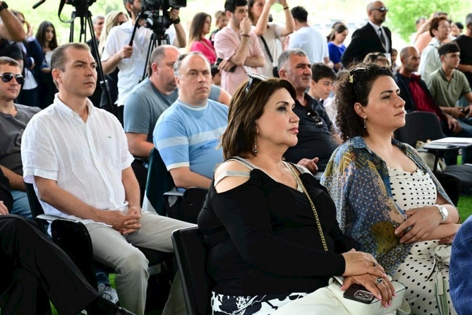 “MDB-nin mədəniyyət paytaxtı ili çərçivəsində Laçında qala konsert olub — FOTOLAR “MDB-nin mədəniyyət paytaxtı ili çərçivəsində Laçında qala konsert olub — FOTOLAR