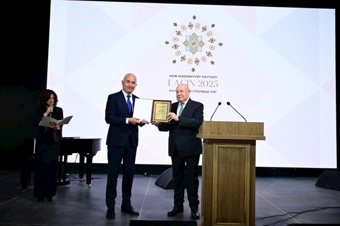 Laçında “MDB-nin mədəniyyət paytaxtı — 2025” ilinin açılış mərasimi keçirilib (FOTOLAR) Laçında “MDB-nin mədəniyyət paytaxtı — 2025” ilinin açılış mərasimi keçirilib (FOTOLAR)