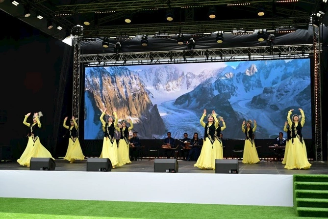 “MDB-nin mədəniyyət paytaxtı ili çərçivəsində Laçında qala konsert olub — FOTOLAR “MDB-nin mədəniyyət paytaxtı ili çərçivəsində Laçında qala konsert olub — FOTOLAR