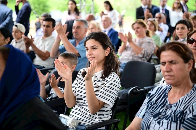 “MDB-nin mədəniyyət paytaxtı ili çərçivəsində Laçında qala konsert olub — FOTOLAR “MDB-nin mədəniyyət paytaxtı ili çərçivəsində Laçında qala konsert olub — FOTOLAR