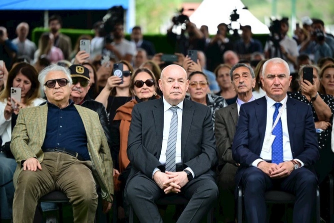 “MDB-nin mədəniyyət paytaxtı ili çərçivəsində Laçında qala konsert olub — FOTOLAR “MDB-nin mədəniyyət paytaxtı ili çərçivəsində Laçında qala konsert olub — FOTOLAR
