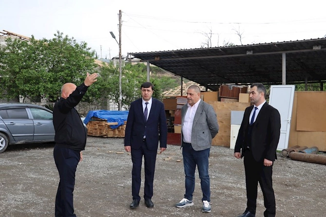 Azəriqaz İB yanında İctimai Şuranın nümayəndələri Qarabağ RQİİ-də görülən işlərlə tanış olublar — FOTOLAR Azəriqaz İB yanında İctimai Şuranın nümayəndələri Qarabağ RQİİ-də görülən işlərlə tanış olublar — FOTOLAR