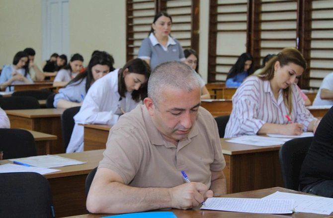Aqrar Universitetdə yaz semestrinin imtahan sessiyası başlayıb — FOTOLAR