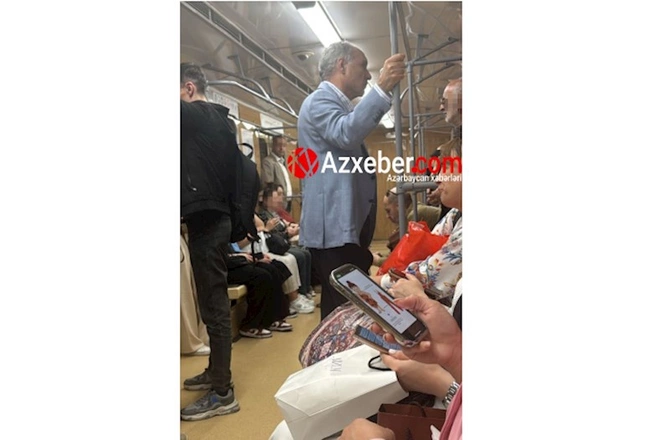 Xanlar Vəliyev metroda görüntüləndi — FOTOLAR